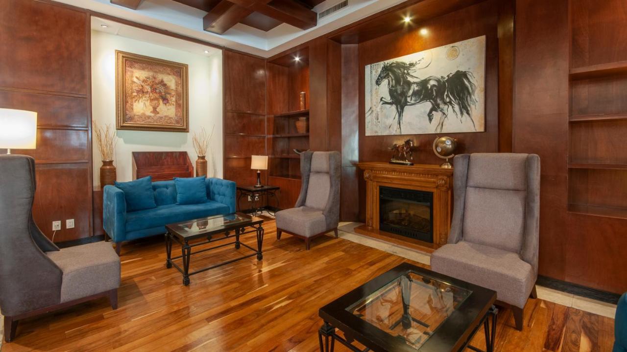 Belair Unique Mexico City Wtc, Trademark By Wyndham Εξωτερικό φωτογραφία The living room of the presidential suite